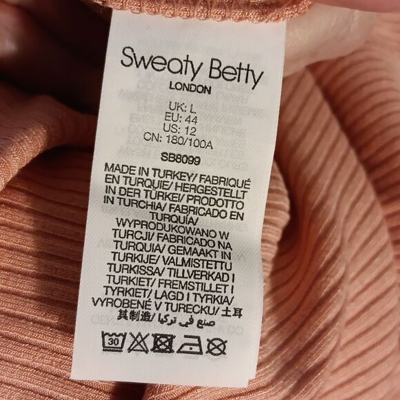 Sweaty Betty Weekend Twist Back Dress - Picture 9 of 12